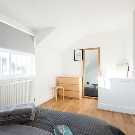 옥스퍼드 The Blue Compass - Central 4Bdr With Garden 아파트 외부 사진