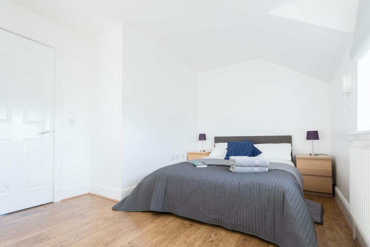 옥스퍼드 The Blue Compass - Central 4Bdr With Garden 아파트 외부 사진