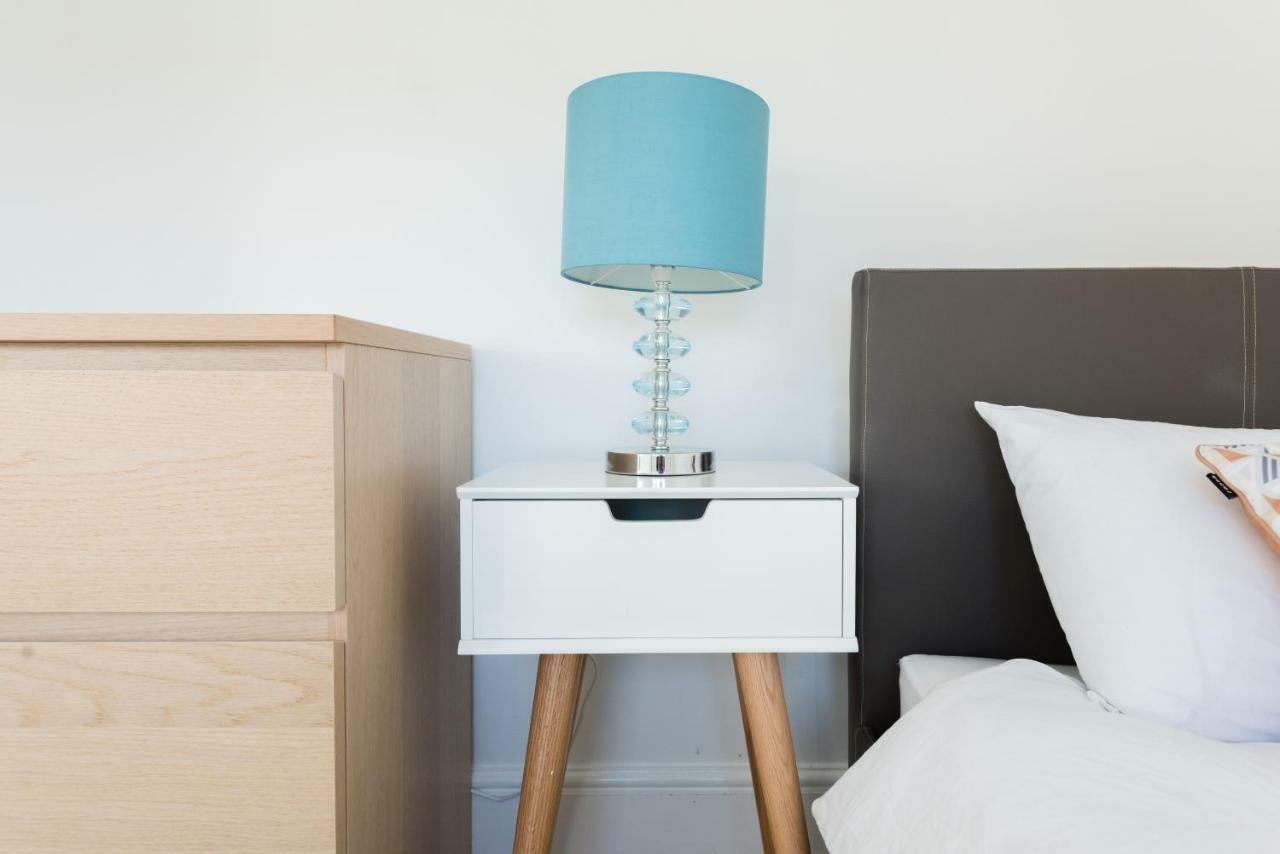 옥스퍼드 The Blue Compass - Central 4Bdr With Garden 아파트 외부 사진