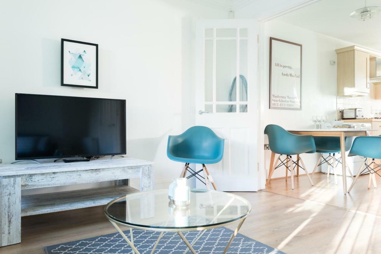 옥스퍼드 The Blue Compass - Central 4Bdr With Garden 아파트 외부 사진